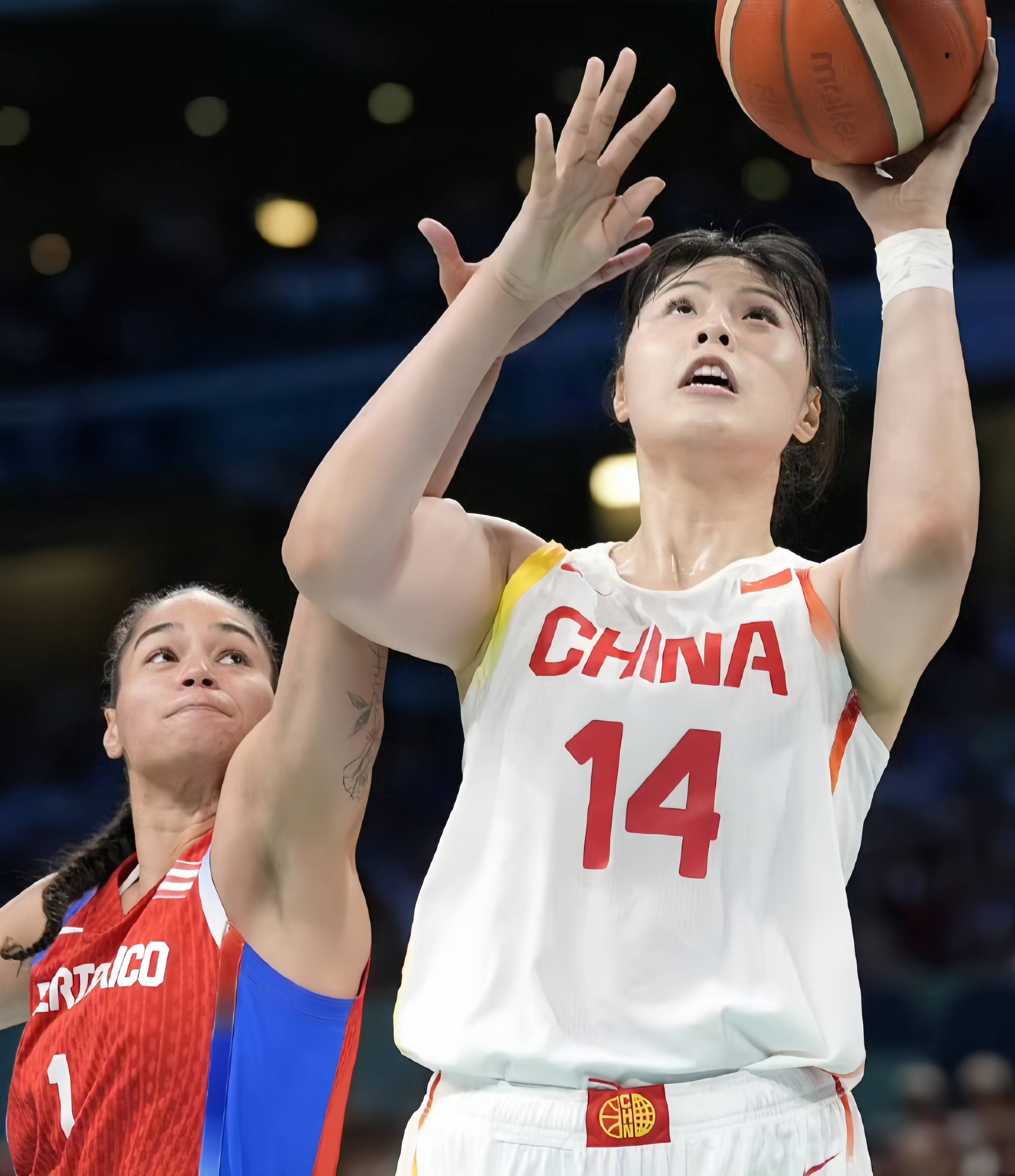 女篮世预赛集锦：李月汝19分6篮板，中国力克尼日利亚