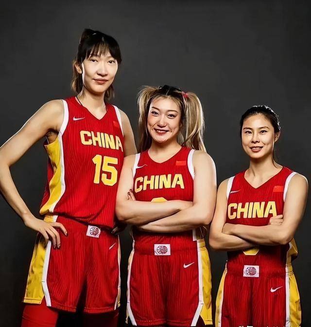 米洛什下课!四川女篮4年4换帅李梦+王思雨能夺回冠军吗
