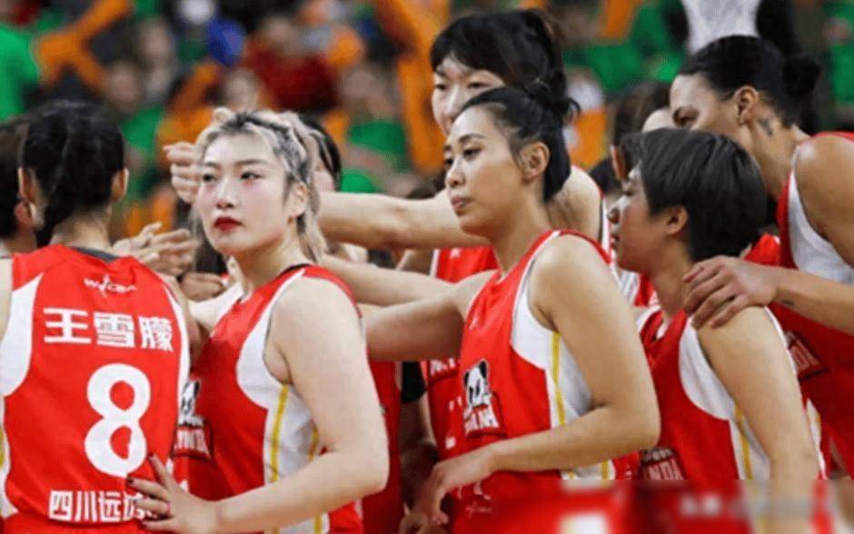 关于中国女篮无缘8强小组赛出局首战被逆转太可惜的信息